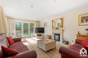 Photo 11- click for photo gallery